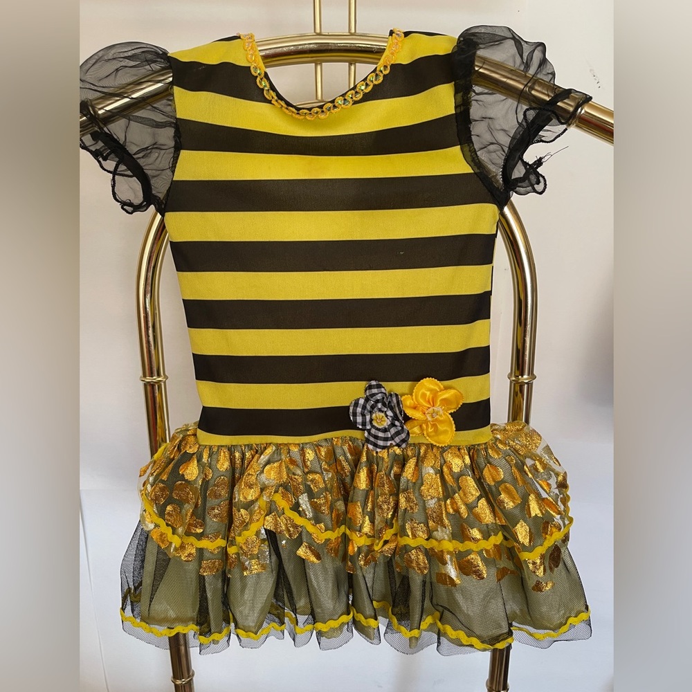 Target 12 to 24 months little costume a bee 🐝